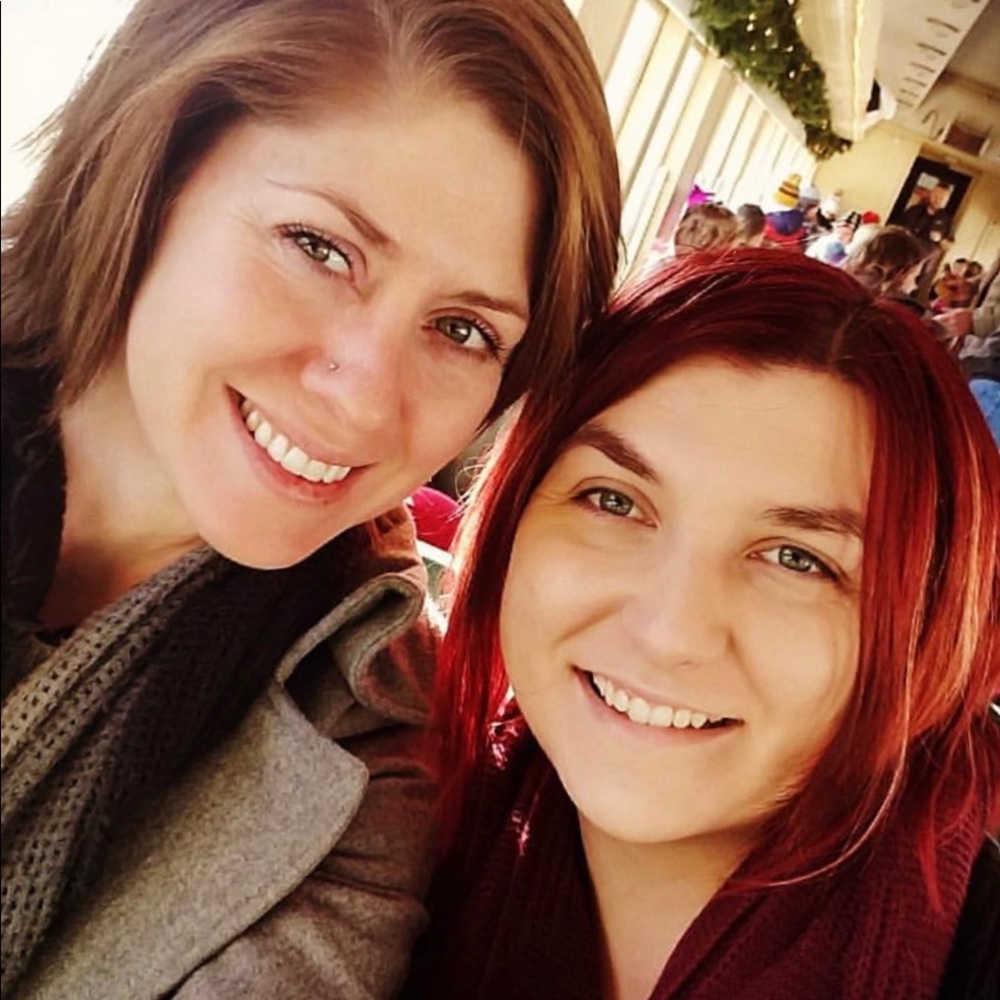 Meet your Poshers, Kristy & Mallory